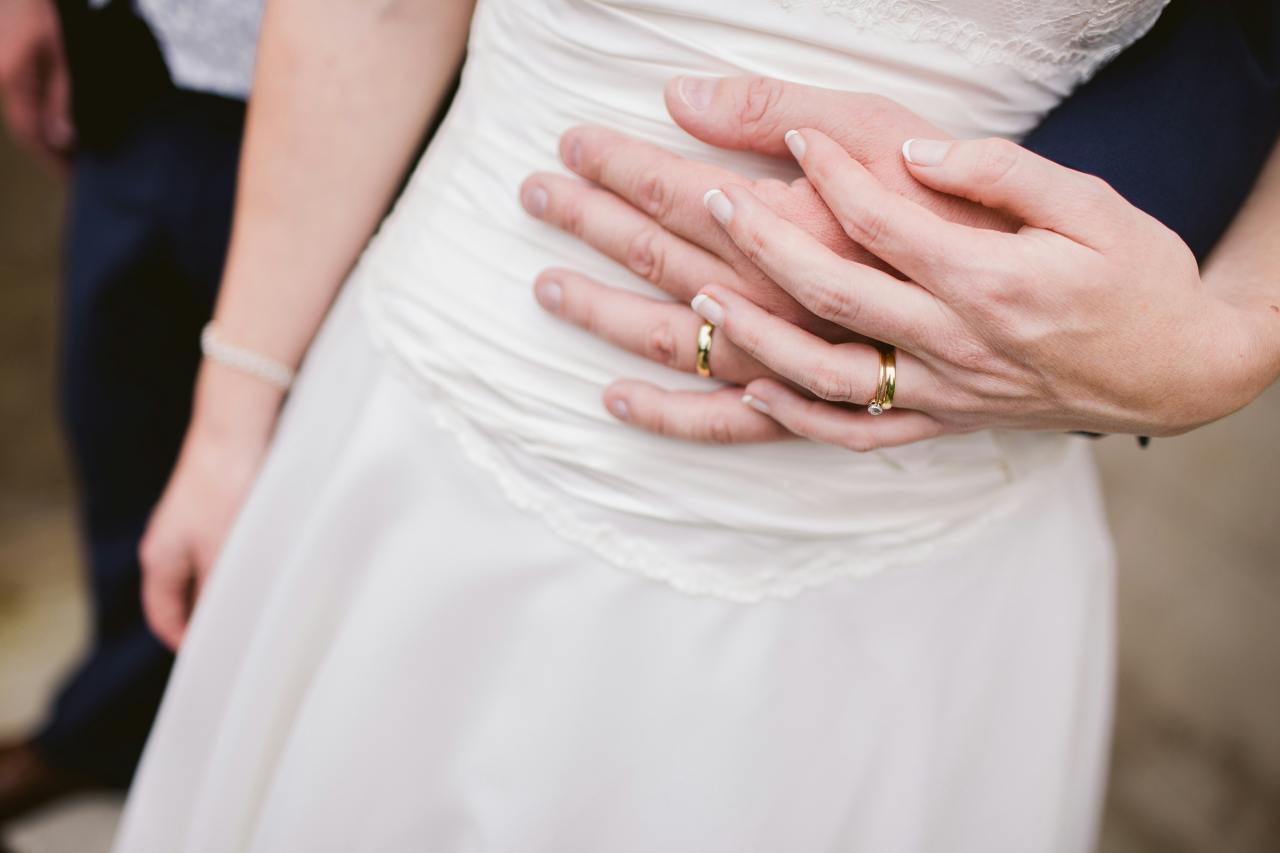 「中国人女性のパートナーと結婚したい男性の方へ。23年の実績で、文化・手続き・コミュニケーションを完全サポート！成功への近道をプロがアドバイスします。詳しくはHPで！」